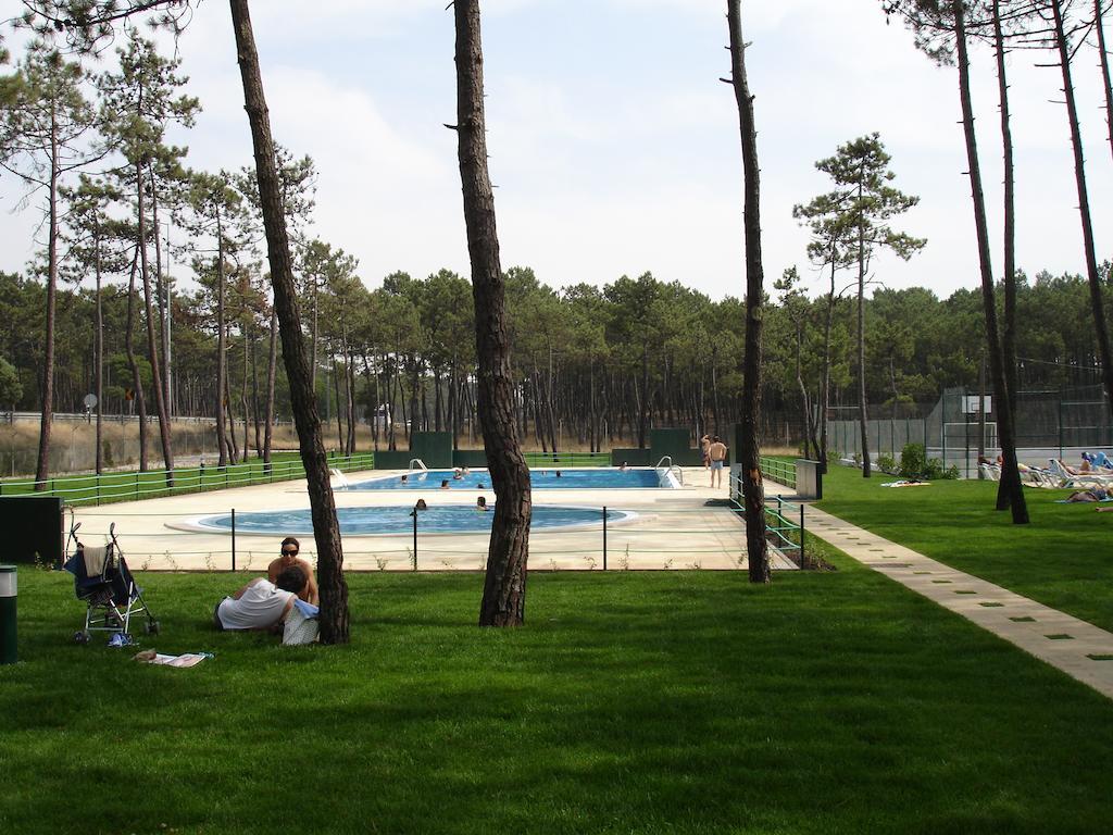 Hôtel Parque De Campismo Orbitur Gala à Figueira da Foz Extérieur photo